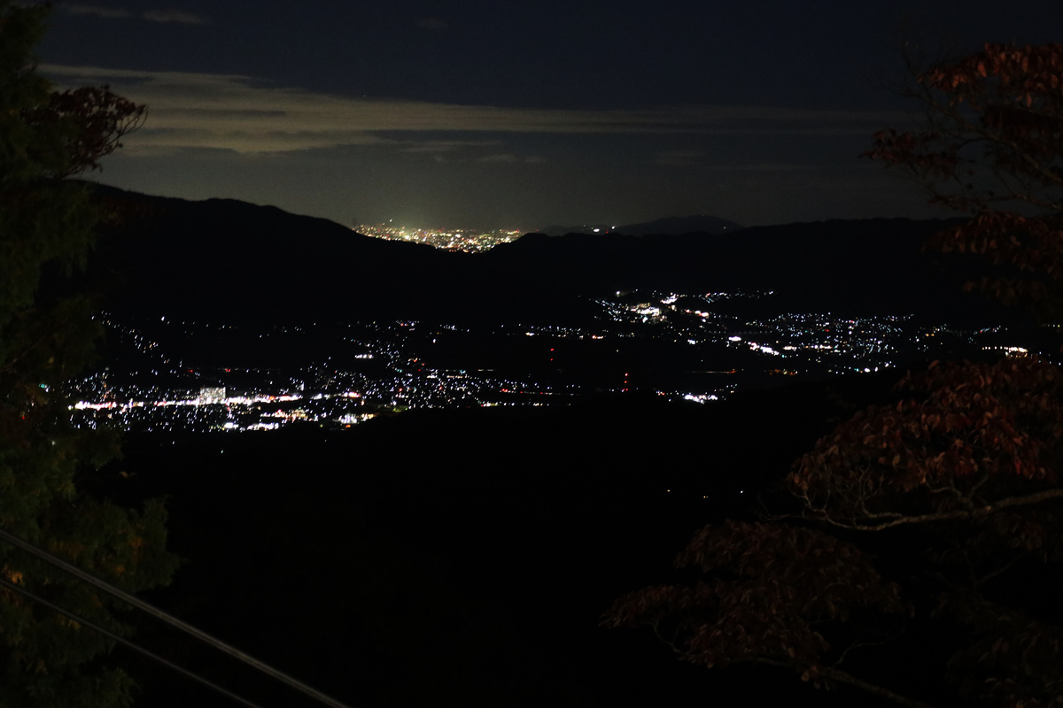 高野山駅から望む橋本の夜景