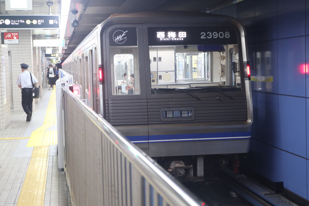 大阪メトロ 23系 23608F (23908)
